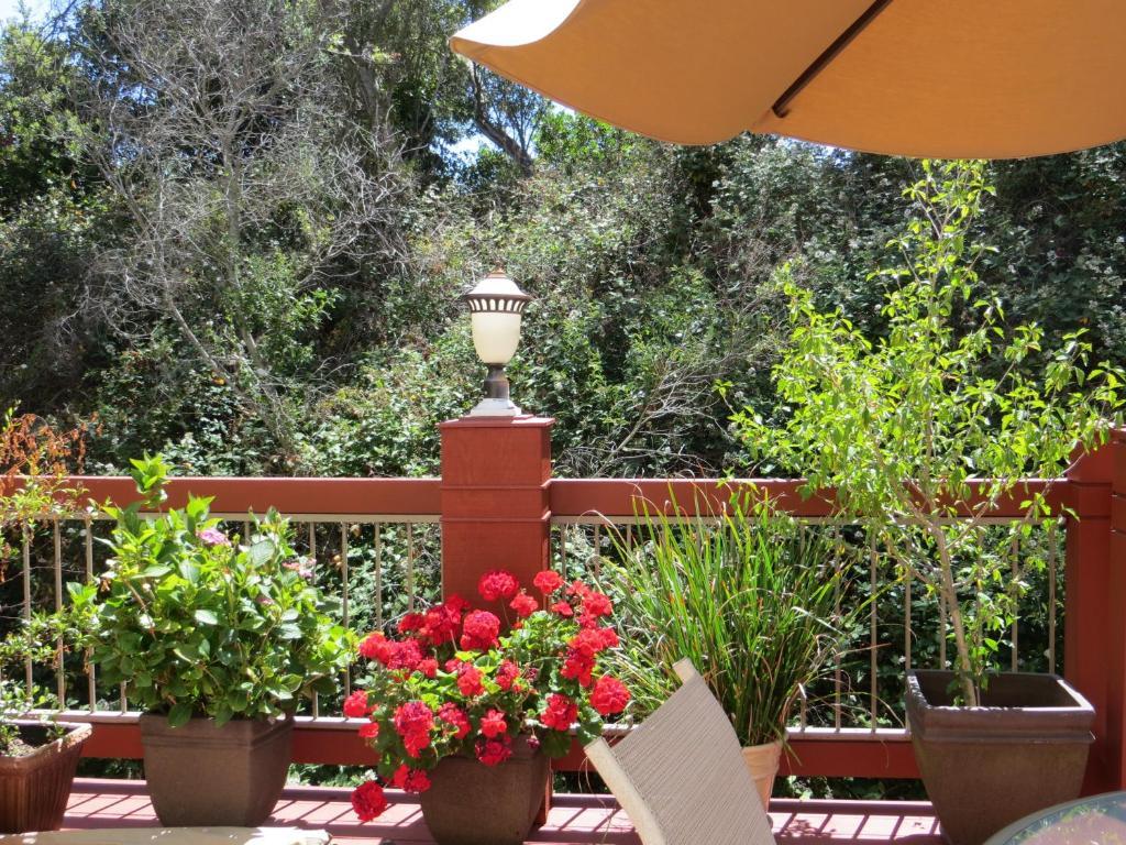 Colton Inn Monterey Bagian luar foto